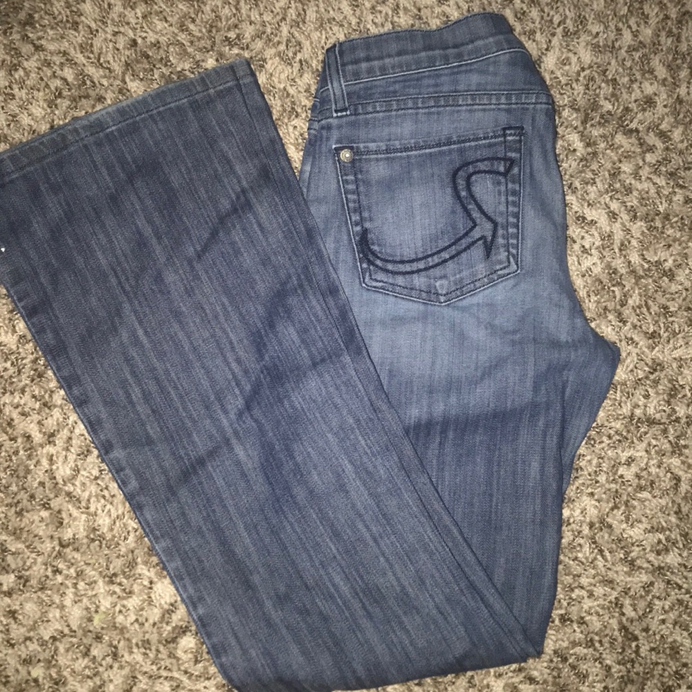 Boot cut jeans size 27